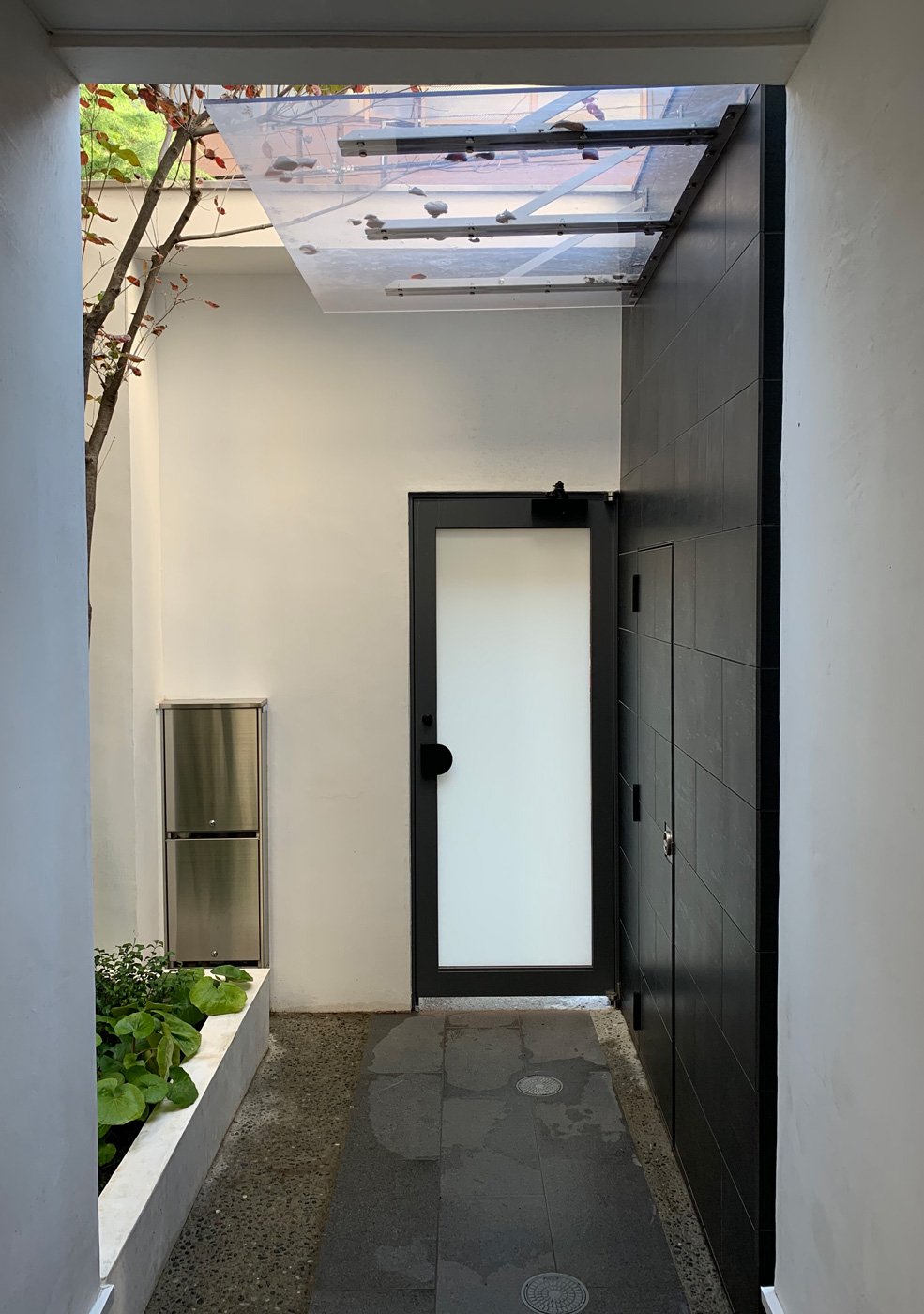 Dental Clinic | Ken Tanak Studio